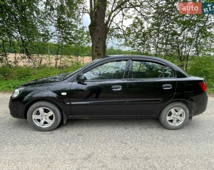 Черный Киа Рио, объемом двигателя 1.4 л и пробегом 91 тыс. км за 4500 $, фото 24 на Automoto.ua