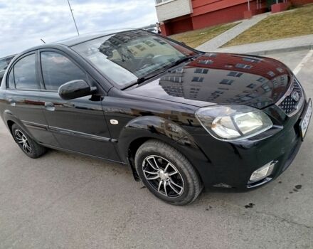 Черный Киа Рио, объемом двигателя 0 л и пробегом 155 тыс. км за 5500 $, фото 3 на Automoto.ua