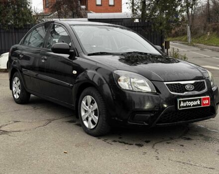 Черный Киа Рио, объемом двигателя 1.4 л и пробегом 151 тыс. км за 6490 $, фото 2 на Automoto.ua
