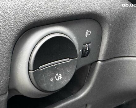 Чорний Кіа Ріо, об'ємом двигуна 1.4 л та пробігом 151 тис. км за 6490 $, фото 28 на Automoto.ua