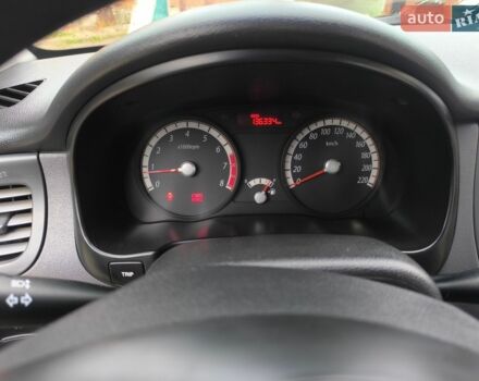 Чорний Кіа Ріо, об'ємом двигуна 1.4 л та пробігом 137 тис. км за 6300 $, фото 8 на Automoto.ua