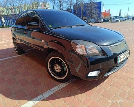 Черный Киа Рио, объемом двигателя 1.4 л и пробегом 182 тыс. км за 6500 $, фото 8 на Automoto.ua