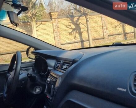 Чорний Кіа Ріо, об'ємом двигуна 1.4 л та пробігом 180 тис. км за 6450 $, фото 4 на Automoto.ua