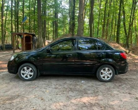 Черный Киа Рио, объемом двигателя 1.4 л и пробегом 270 тыс. км за 4499 $, фото 1 на Automoto.ua