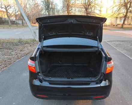 Черный Киа Рио, объемом двигателя 1.6 л и пробегом 231 тыс. км за 7800 $, фото 22 на Automoto.ua