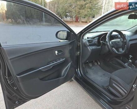 Черный Киа Рио, объемом двигателя 1.59 л и пробегом 231 тыс. км за 7600 $, фото 11 на Automoto.ua