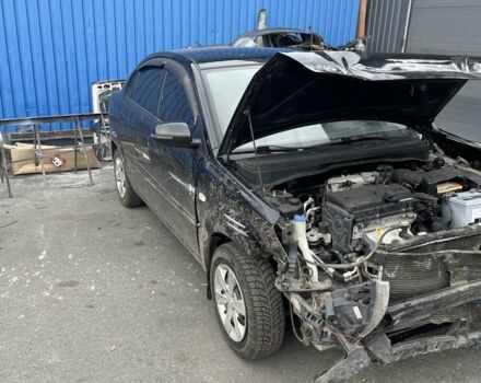 Черный Киа Рио, объемом двигателя 1.4 л и пробегом 150 тыс. км за 1800 $, фото 3 на Automoto.ua