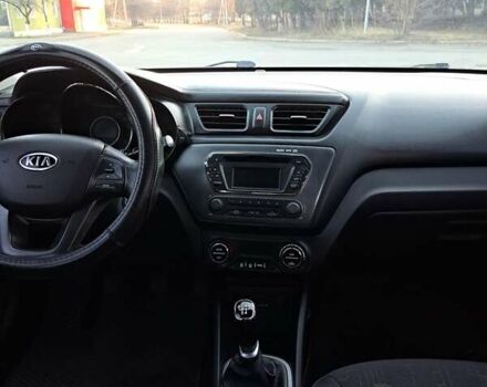 Черный Киа Рио, объемом двигателя 1.59 л и пробегом 231 тыс. км за 7600 $, фото 20 на Automoto.ua