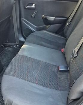 Черный Киа Рио, объемом двигателя 1.4 л и пробегом 362 тыс. км за 5500 $, фото 10 на Automoto.ua