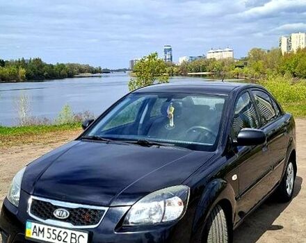 Черный Киа Рио, объемом двигателя 1.4 л и пробегом 183 тыс. км за 5100 $, фото 1 на Automoto.ua