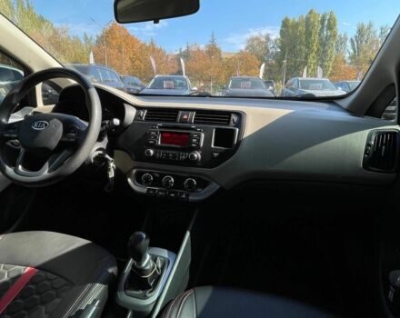 Черный Киа Рио, объемом двигателя 1.6 л и пробегом 220 тыс. км за 5500 $, фото 13 на Automoto.ua