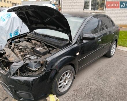 Чорний Кіа Ріо, об'ємом двигуна 1.4 л та пробігом 160 тис. км за 2450 $, фото 3 на Automoto.ua