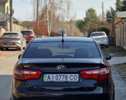 Черный Киа Рио, объемом двигателя 1.4 л и пробегом 180 тыс. км за 6500 $, фото 5 на Automoto.ua