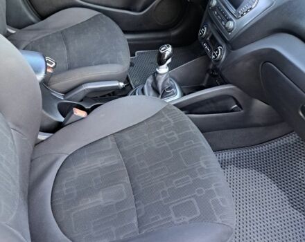 Черный Киа Рио, объемом двигателя 1.6 л и пробегом 231 тыс. км за 7600 $, фото 22 на Automoto.ua