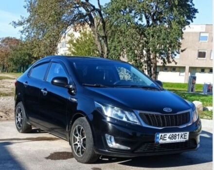 Чорний Кіа Ріо, об'ємом двигуна 1.4 л та пробігом 160 тис. км за 6900 $, фото 3 на Automoto.ua