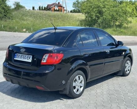 Черный Киа Рио, объемом двигателя 1.4 л и пробегом 50 тыс. км за 4899 $, фото 4 на Automoto.ua