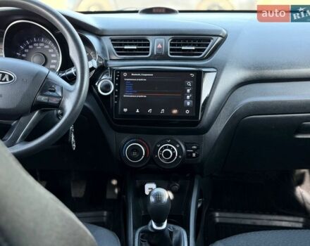 Черный Киа Рио, объемом двигателя 1.4 л и пробегом 162 тыс. км за 7700 $, фото 39 на Automoto.ua