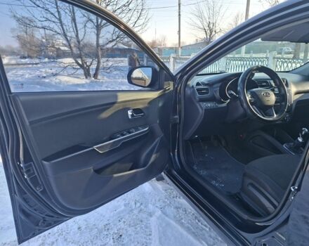 Черный Киа Рио, объемом двигателя 1.6 л и пробегом 231 тыс. км за 7400 $, фото 10 на Automoto.ua