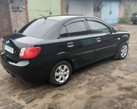 Черный Киа Рио, объемом двигателя 1.4 л и пробегом 150 тыс. км за 2550 $, фото 1 на Automoto.ua