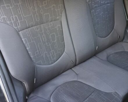 Черный Киа Рио, объемом двигателя 1.6 л и пробегом 231 тыс. км за 7600 $, фото 20 на Automoto.ua