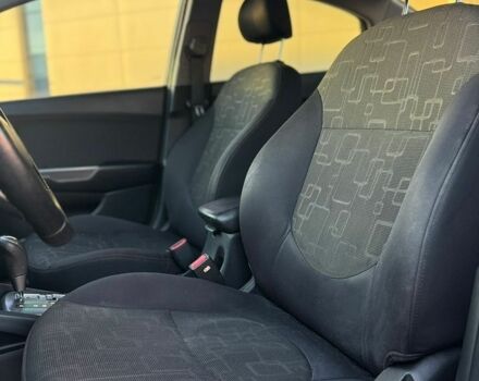 Черный Киа Рио, объемом двигателя 1.6 л и пробегом 181 тыс. км за 7950 $, фото 6 на Automoto.ua