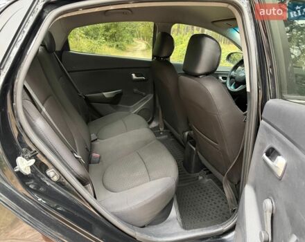 Чорний Кіа Ріо, об'ємом двигуна 1.4 л та пробігом 193 тис. км за 6300 $, фото 17 на Automoto.ua