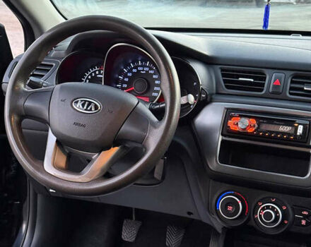 Чорний Кіа Ріо, об'ємом двигуна 1.4 л та пробігом 136 тис. км за 6900 $, фото 12 на Automoto.ua