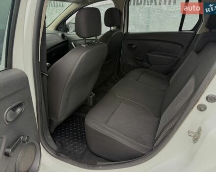 Черный Киа Рио, объемом двигателя 1.59 л и пробегом 274 тыс. км за 7500 $, фото 9 на Automoto.ua