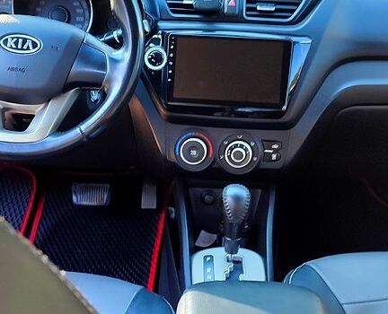 Черный Киа Рио, объемом двигателя 1.4 л и пробегом 120 тыс. км за 7700 $, фото 1 на Automoto.ua
