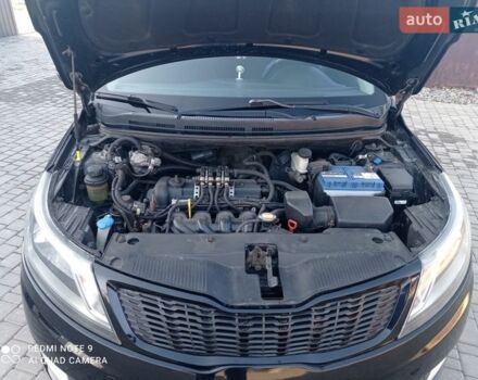 Черный Киа Рио, объемом двигателя 1.6 л и пробегом 285 тыс. км за 7800 $, фото 2 на Automoto.ua