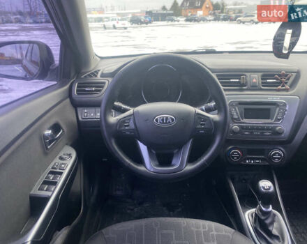 Черный Киа Рио, объемом двигателя 1.59 л и пробегом 250 тыс. км за 6900 $, фото 14 на Automoto.ua