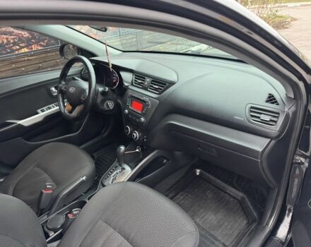 Черный Киа Рио, объемом двигателя 1.6 л и пробегом 178 тыс. км за 8200 $, фото 12 на Automoto.ua