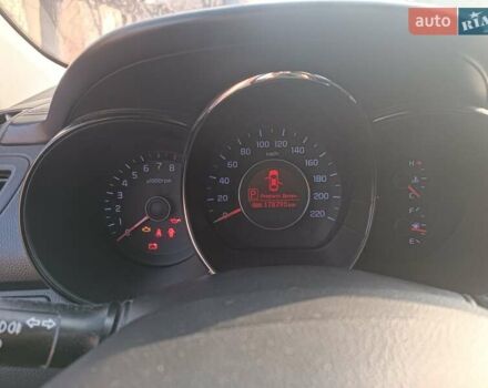 Черный Киа Рио, объемом двигателя 1.59 л и пробегом 178 тыс. км за 8400 $, фото 9 на Automoto.ua