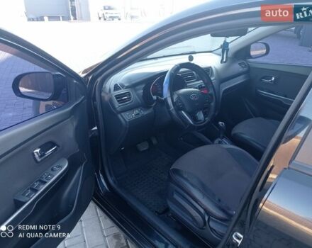 Черный Киа Рио, объемом двигателя 1.6 л и пробегом 285 тыс. км за 7800 $, фото 5 на Automoto.ua