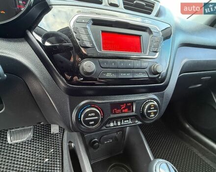 Черный Киа Рио, объемом двигателя 0 л и пробегом 153 тыс. км за 8500 $, фото 15 на Automoto.ua