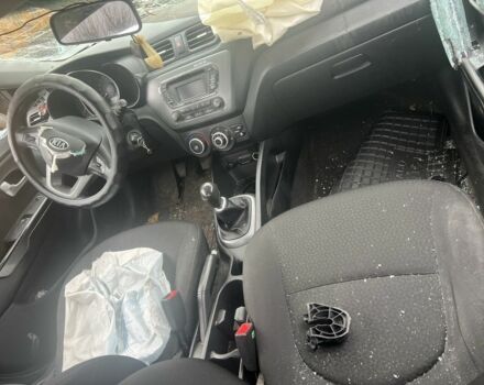 Черный Киа Рио, объемом двигателя 1.4 л и пробегом 120 тыс. км за 3000 $, фото 7 на Automoto.ua