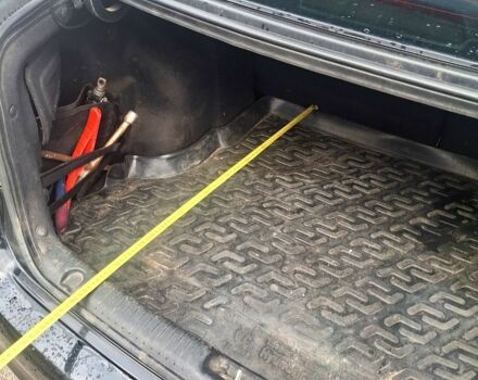 Черный Киа Рио, объемом двигателя 1.4 л и пробегом 197 тыс. км за 7000 $, фото 4 на Automoto.ua