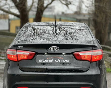 Черный Киа Рио, объемом двигателя 1.6 л и пробегом 231 тыс. км за 7999 $, фото 6 на Automoto.ua