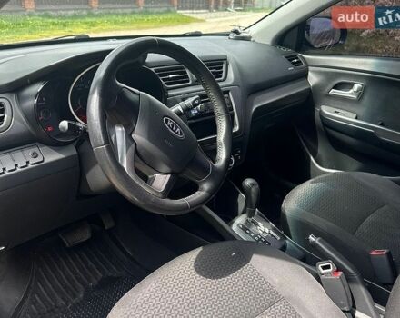 Черный Киа Рио, объемом двигателя 1.4 л и пробегом 108 тыс. км за 7950 $, фото 8 на Automoto.ua
