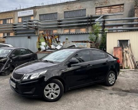 Чорний Кіа Ріо, об'ємом двигуна 1.4 л та пробігом 230 тис. км за 5000 $, фото 2 на Automoto.ua