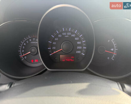 Черный Киа Рио, объемом двигателя 1.4 л и пробегом 74 тыс. км за 8900 $, фото 6 на Automoto.ua