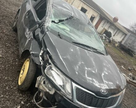 Черный Киа Рио, объемом двигателя 1.4 л и пробегом 120 тыс. км за 3000 $, фото 1 на Automoto.ua