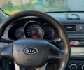 Чорний Кіа Ріо, об'ємом двигуна 1.4 л та пробігом 73 тис. км за 8900 $, фото 8 на Automoto.ua
