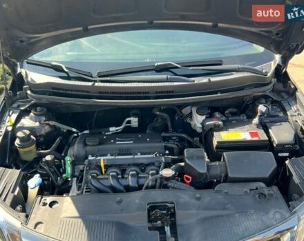 Черный Киа Рио, объемом двигателя 1.6 л и пробегом 103 тыс. км за 7800 $, фото 6 на Automoto.ua
