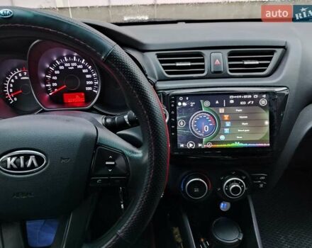 Черный Киа Рио, объемом двигателя 1.4 л и пробегом 170 тыс. км за 8500 $, фото 2 на Automoto.ua