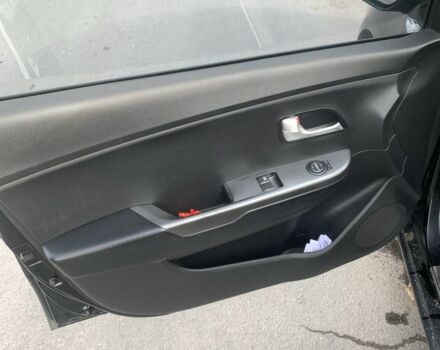 Чорний Кіа Ріо, об'ємом двигуна 1.4 л та пробігом 190 тис. км за 5500 $, фото 12 на Automoto.ua