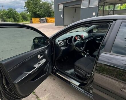 Черный Киа Рио, объемом двигателя 1.4 л и пробегом 199 тыс. км за 8600 $, фото 3 на Automoto.ua