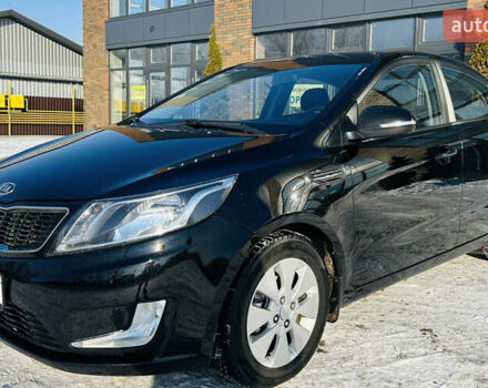 Черный Киа Рио, объемом двигателя 1.59 л и пробегом 93 тыс. км за 9350 $, фото 5 на Automoto.ua