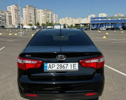 Чорний Кіа Ріо, об'ємом двигуна 1.59 л та пробігом 230 тис. км за 7000 $, фото 3 на Automoto.ua