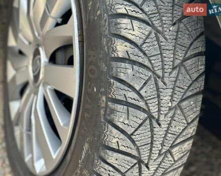 Черный Киа Рио, объемом двигателя 1.4 л и пробегом 108 тыс. км за 7950 $, фото 7 на Automoto.ua